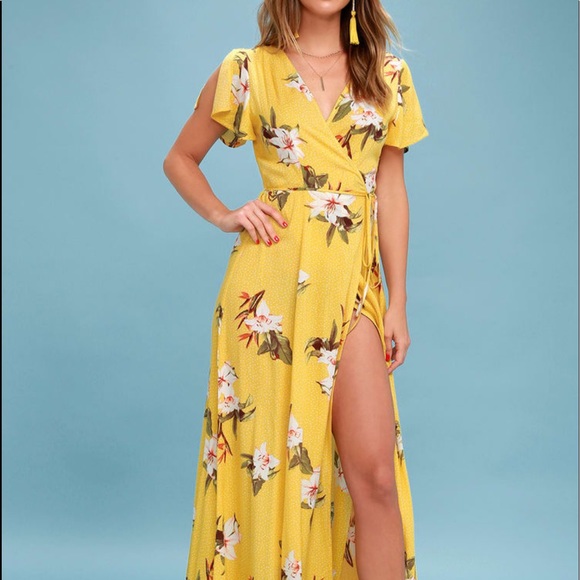 Lulu's Dresses & Skirts - Floral Print Wrap Maxi Dress